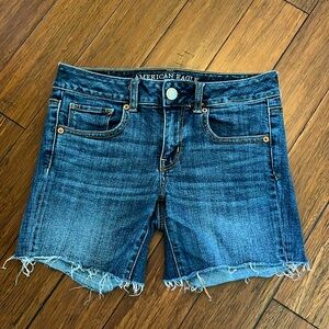 American Eagle Midi Cut Off Jean Shorts. SUPER STRETCH!